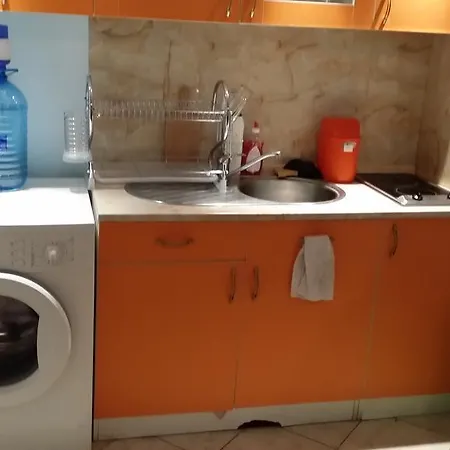 Vega Apartment *
